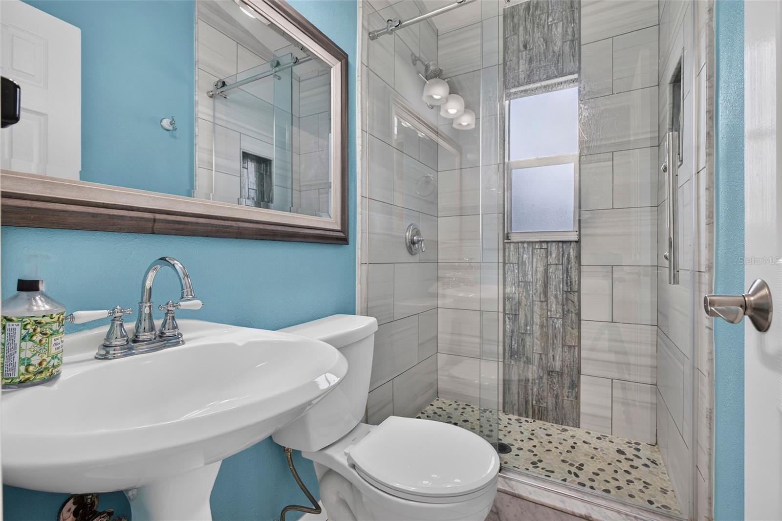 12496 136TH LN, LARGO, FL — photo 31