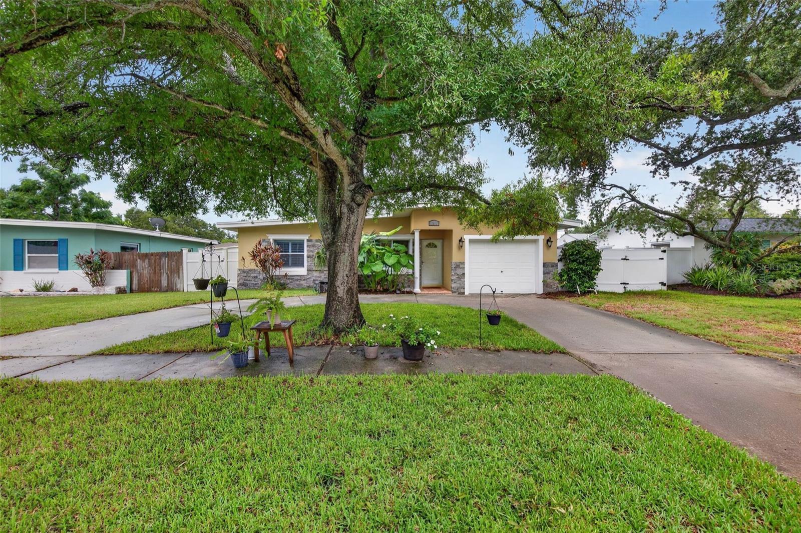 12496 136TH LN, LARGO, FL — photo 38