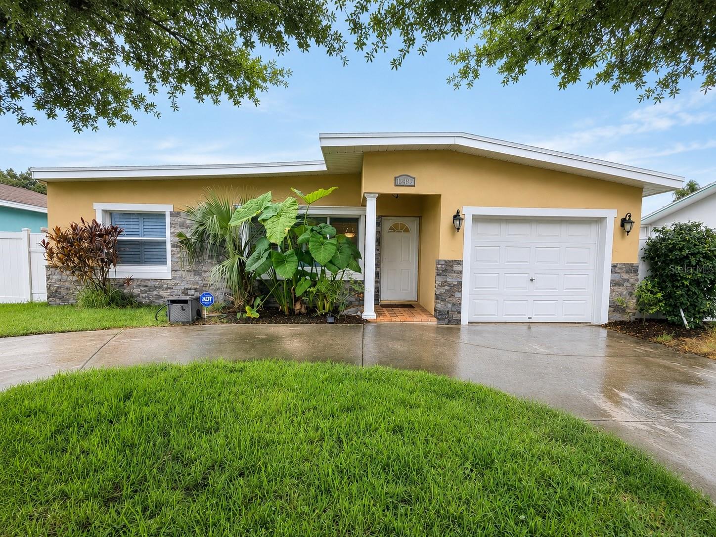 12496 136TH LN, LARGO, FL — photo 44