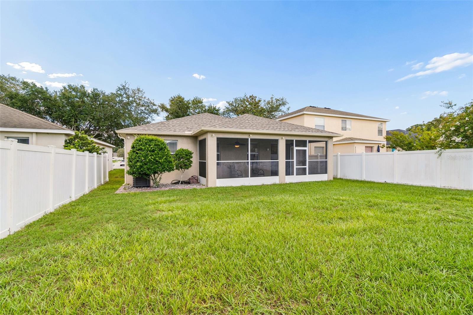 211 FAIRMONT DR, SPRING HILL, FL — photo 25