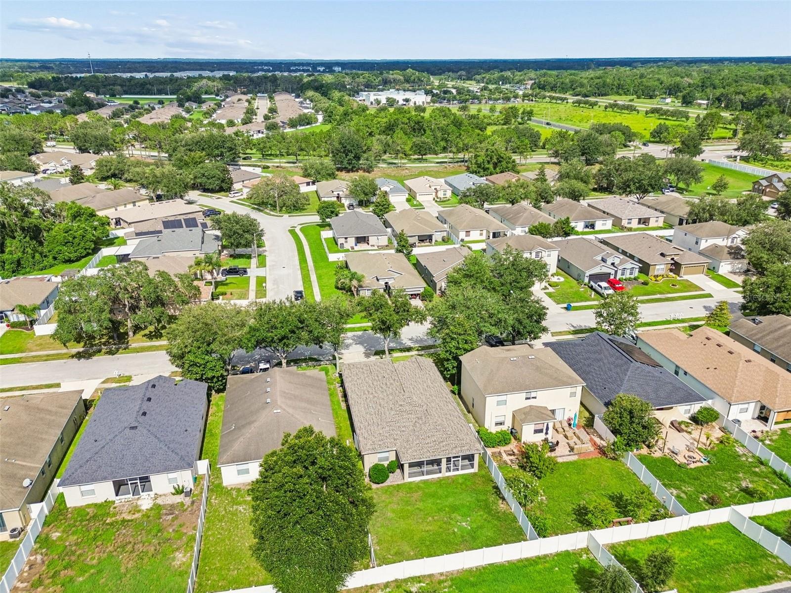 211 FAIRMONT DR, SPRING HILL, FL — photo 27