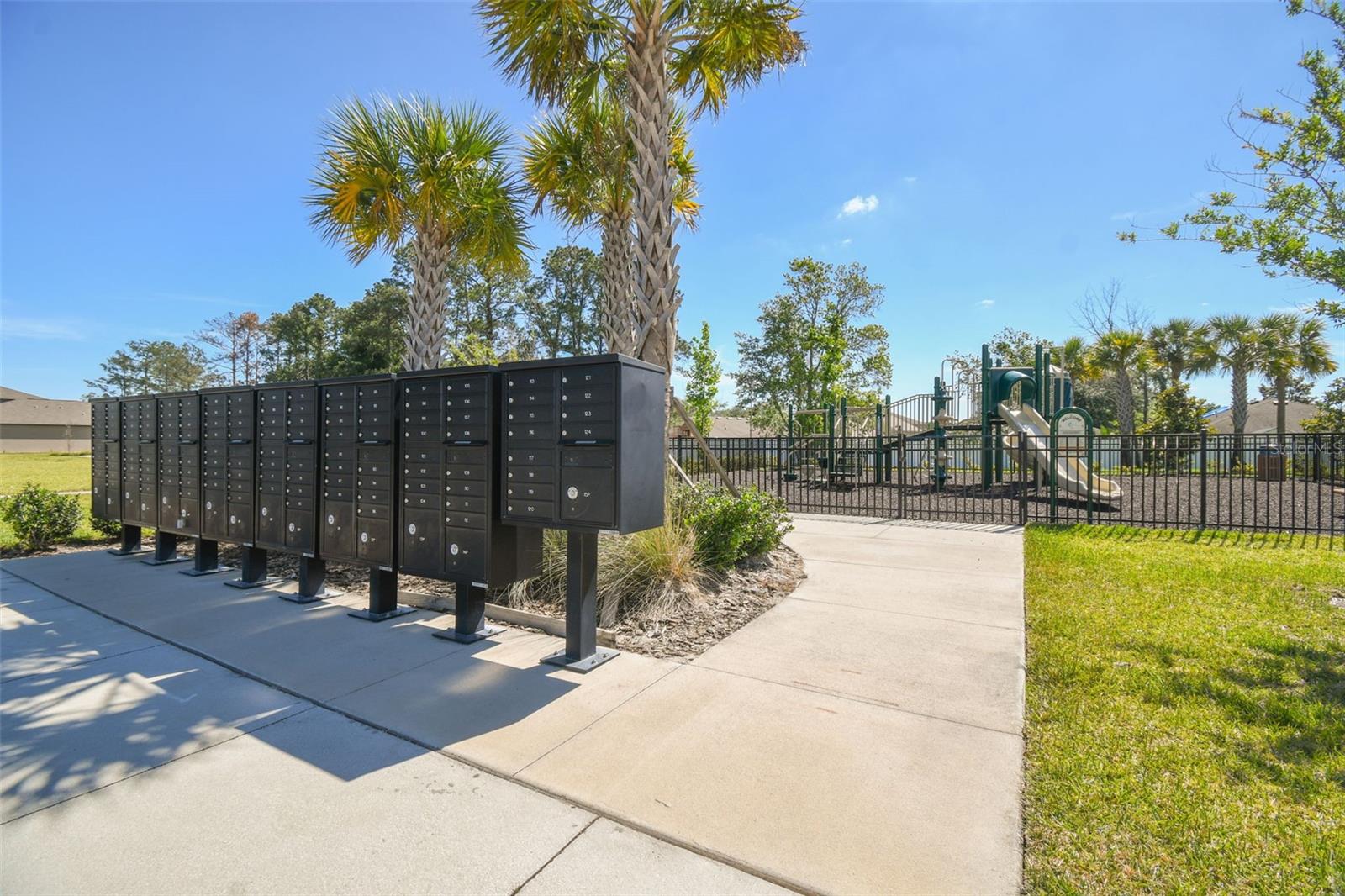 211 FAIRMONT DR, SPRING HILL, FL — photo 30