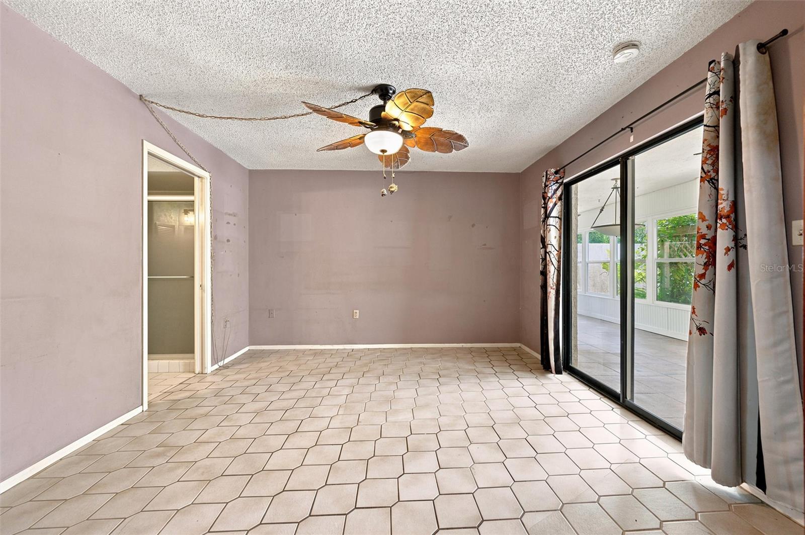 240 SHERWOOD DR, BRADENTON, FL — photo 18