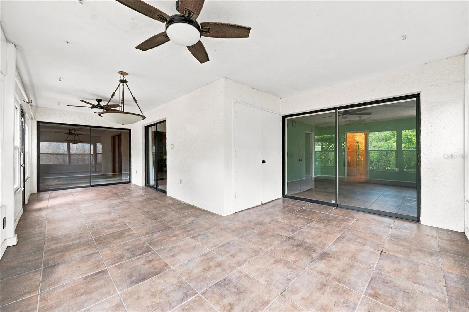 240 SHERWOOD DR, BRADENTON, FL — photo 23