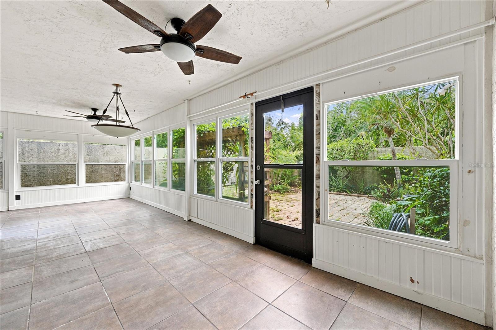 240 SHERWOOD DR, BRADENTON, FL — photo 26