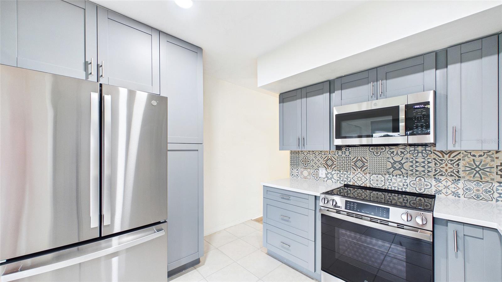 2454 AUSTRALIA WAY E #32, CLEARWATER, FL — photo 21