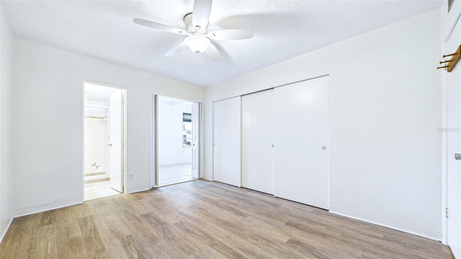2454 AUSTRALIA WAY E #32, CLEARWATER, FL — photo 35