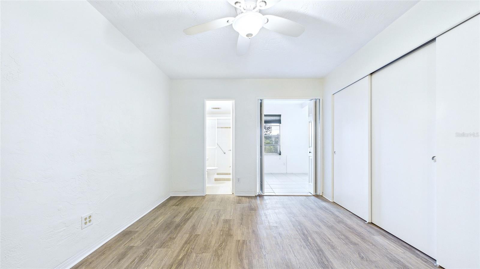 2454 AUSTRALIA WAY E #32, CLEARWATER, FL — photo 38