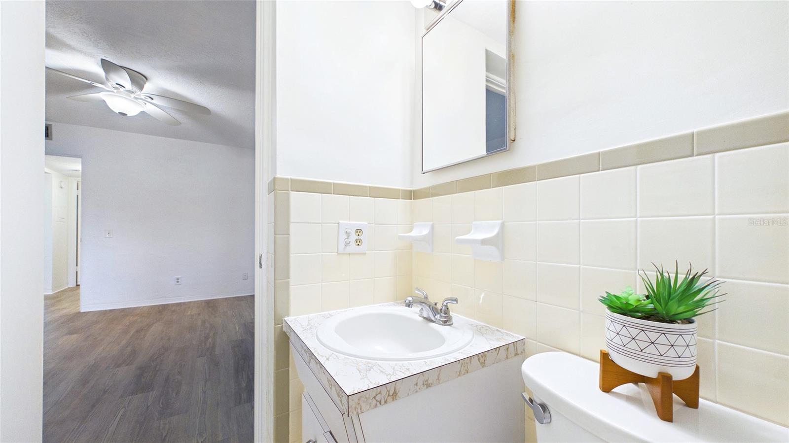 2454 AUSTRALIA WAY E #32, CLEARWATER, FL — photo 41