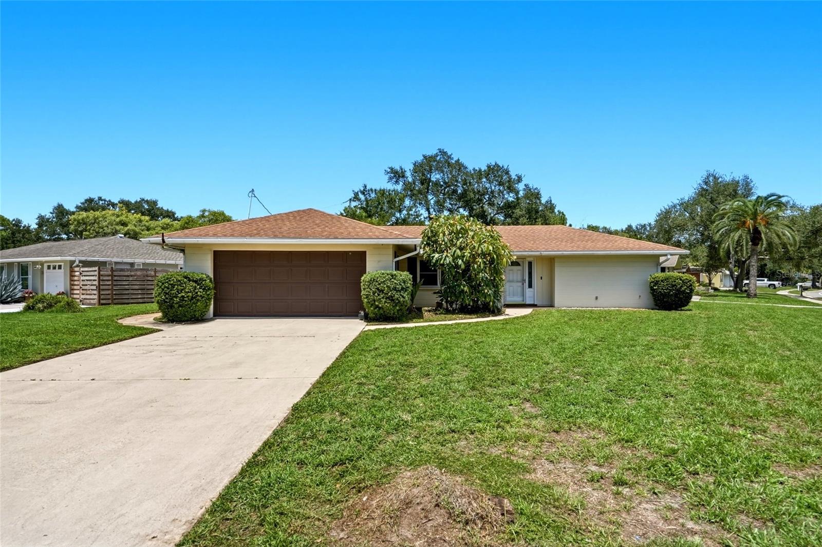 2711 GULF GATE DR, SARASOTA, FL — photo 3