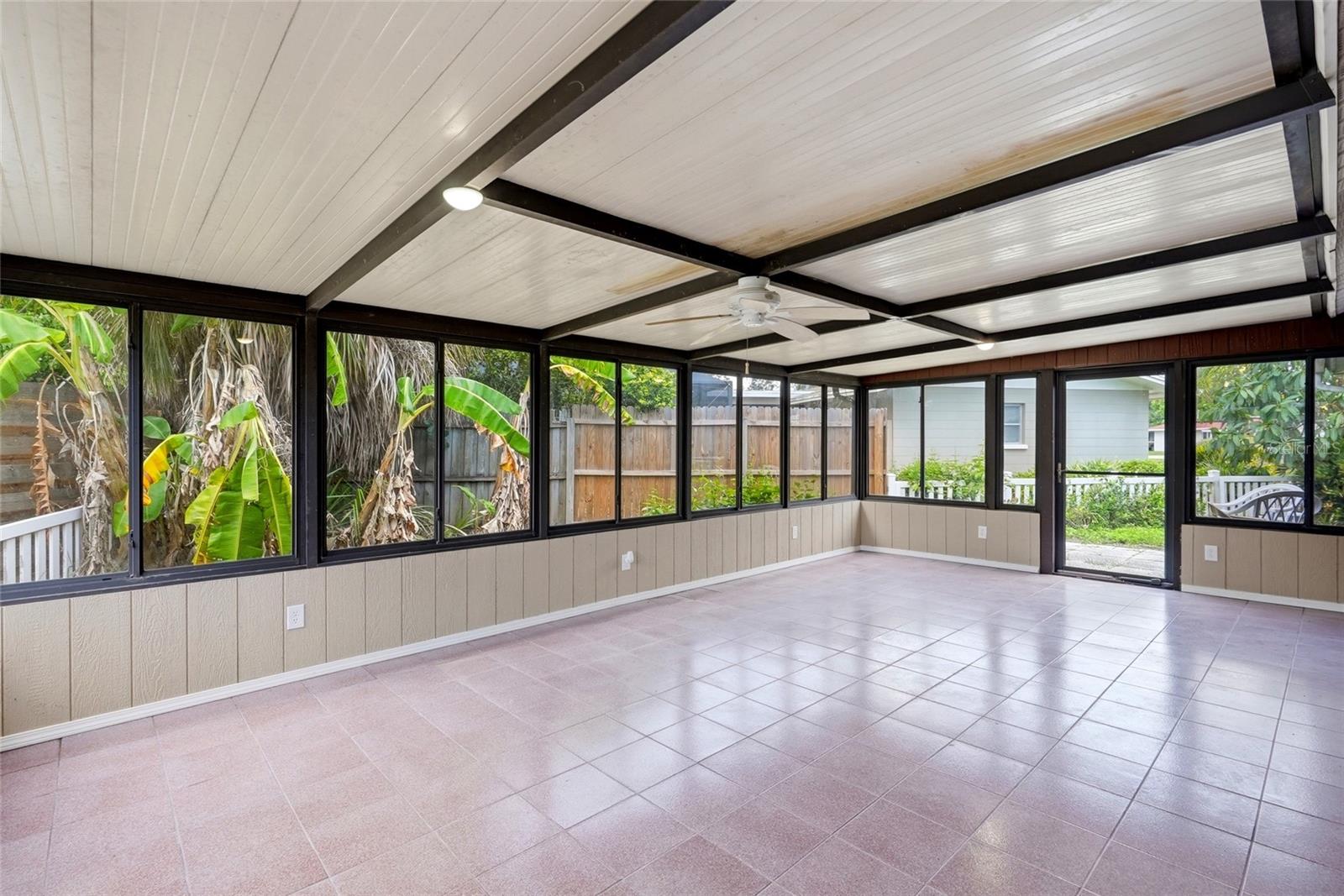 2711 GULF GATE DR, SARASOTA, FL — photo 22