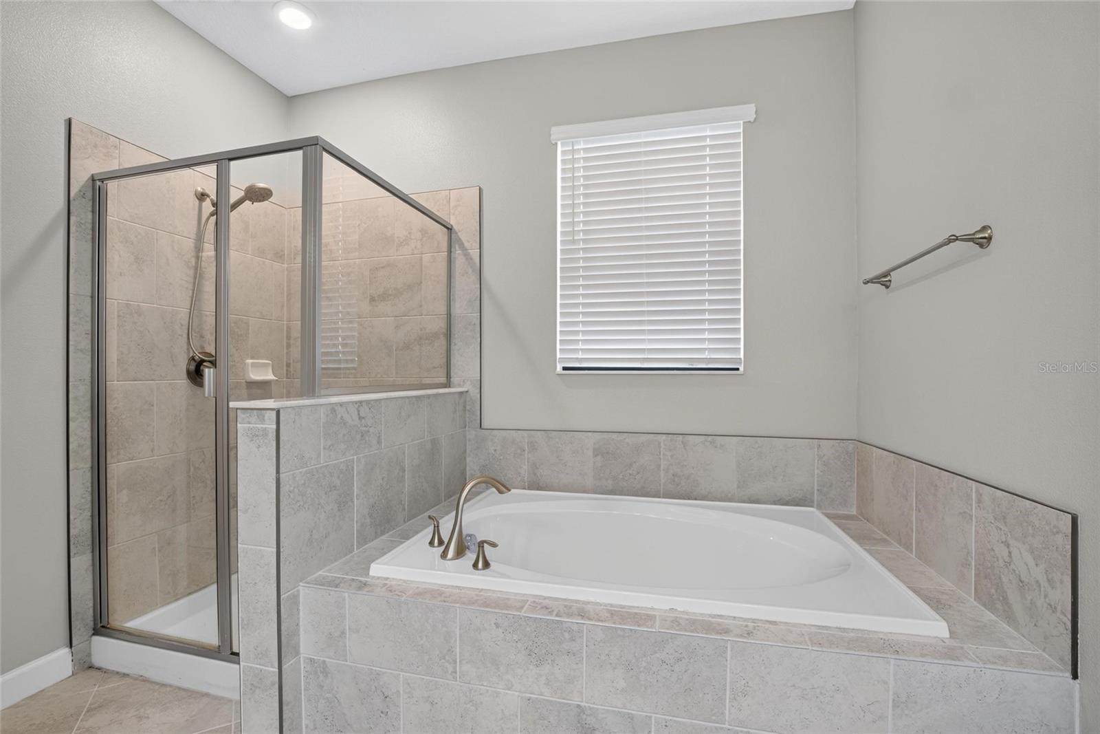 9930 IVORY DR, RUSKIN, FL — photo 31