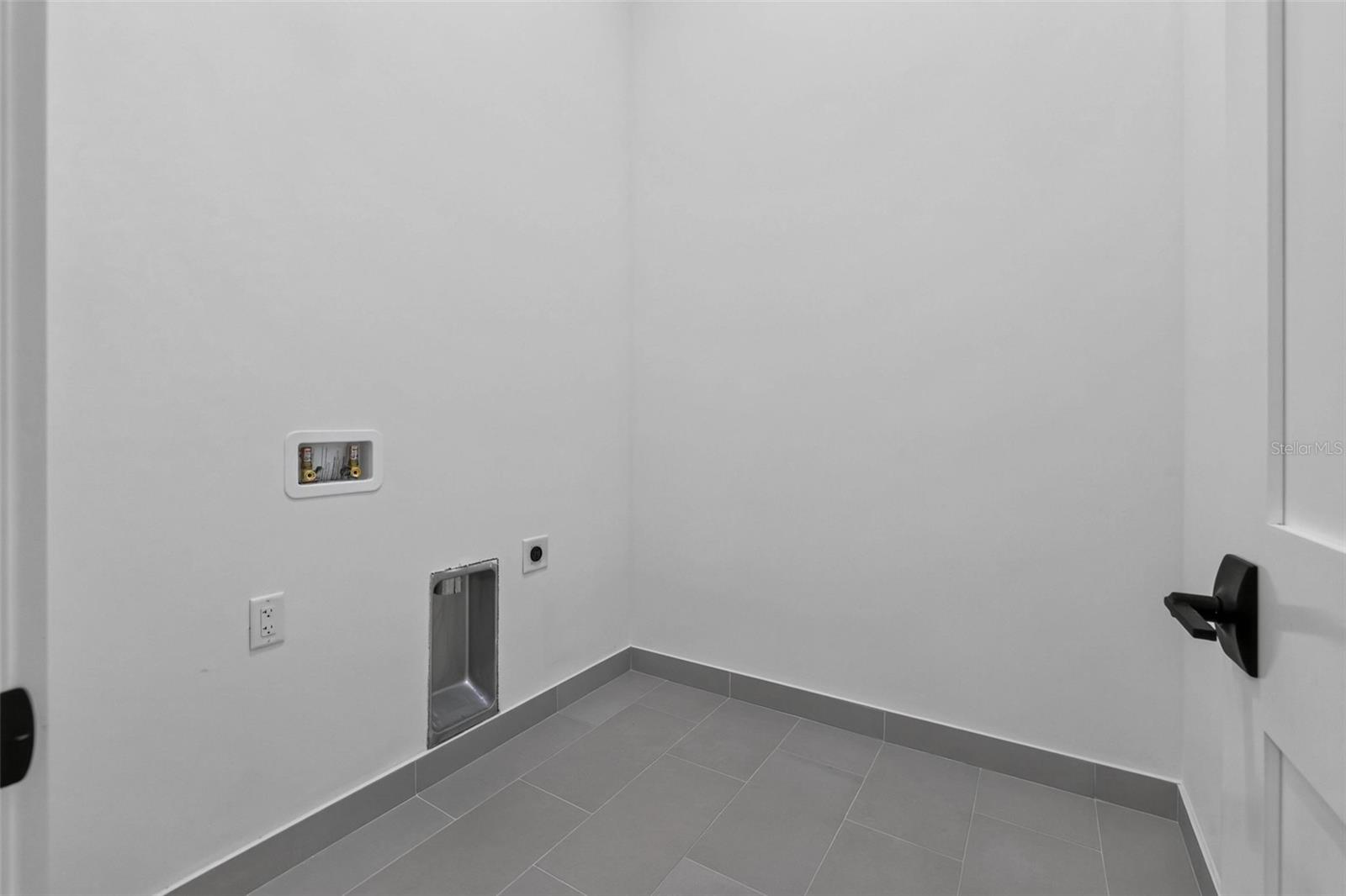 100 36TH ST N, ST PETERSBURG, FL — photo 19