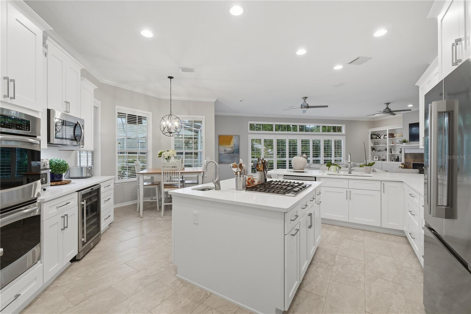 3780 CHARLESTON LOOP, OVIEDO, FL — photo 10