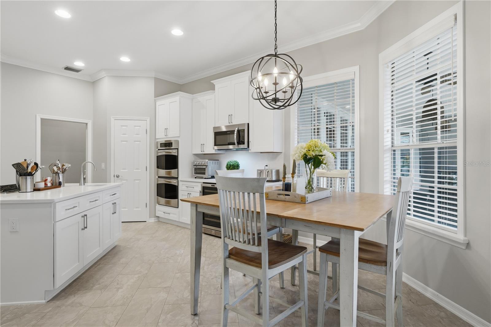 3780 CHARLESTON LOOP, OVIEDO, FL — photo 14