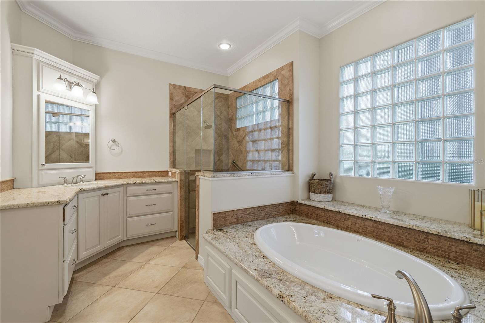 3780 CHARLESTON LOOP, OVIEDO, FL — photo 25