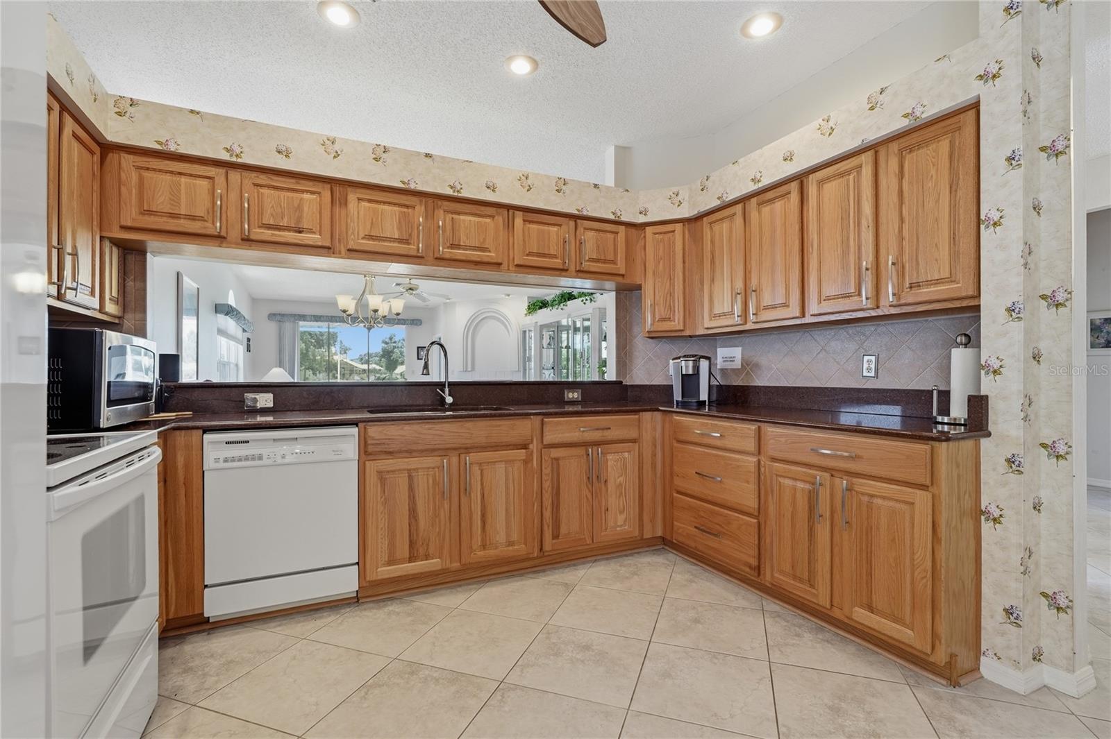 1063 DARTFORD DR, TARPON SPRINGS, FL — photo 5