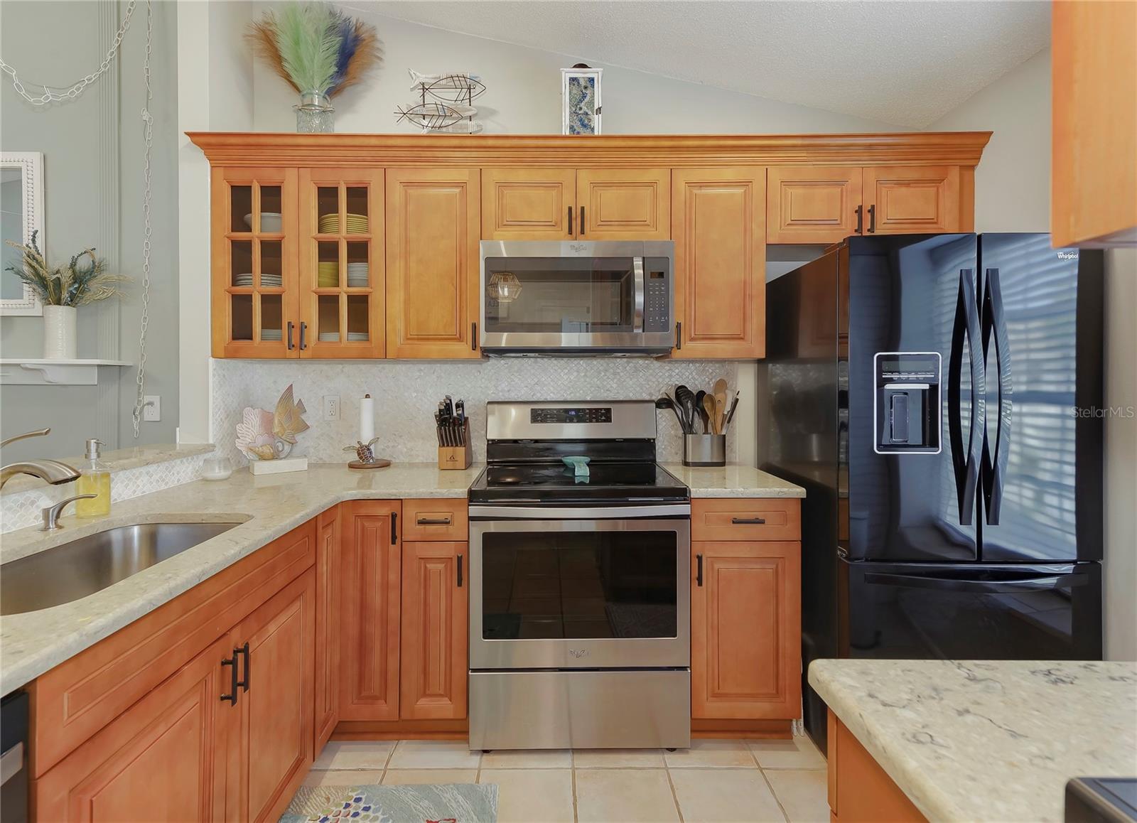 12223 SUN VISTA CT E, TREASURE ISLAND, FL — photo 9