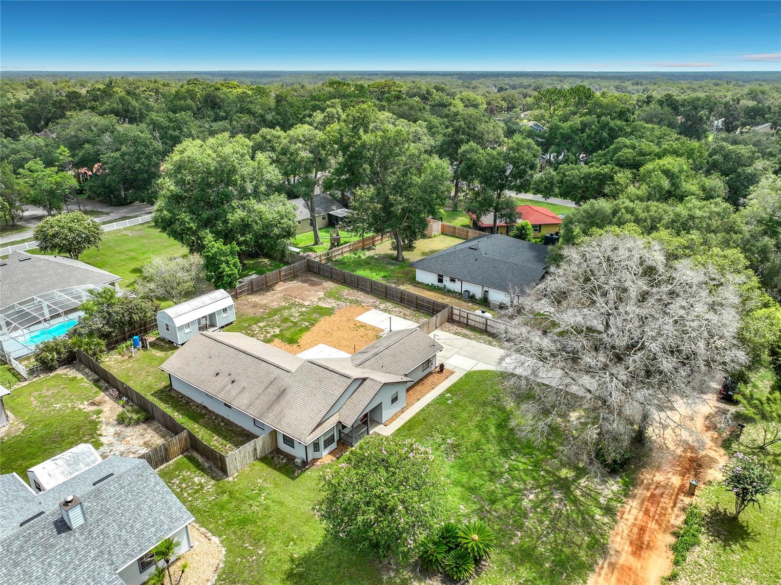 25121 ALGONQUIN AVE, SORRENTO, FL — photo 2