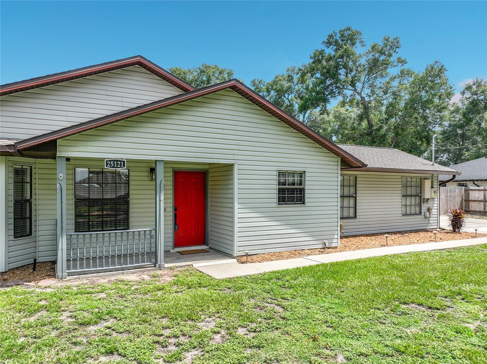 25121 ALGONQUIN AVE, SORRENTO, FL — photo 4