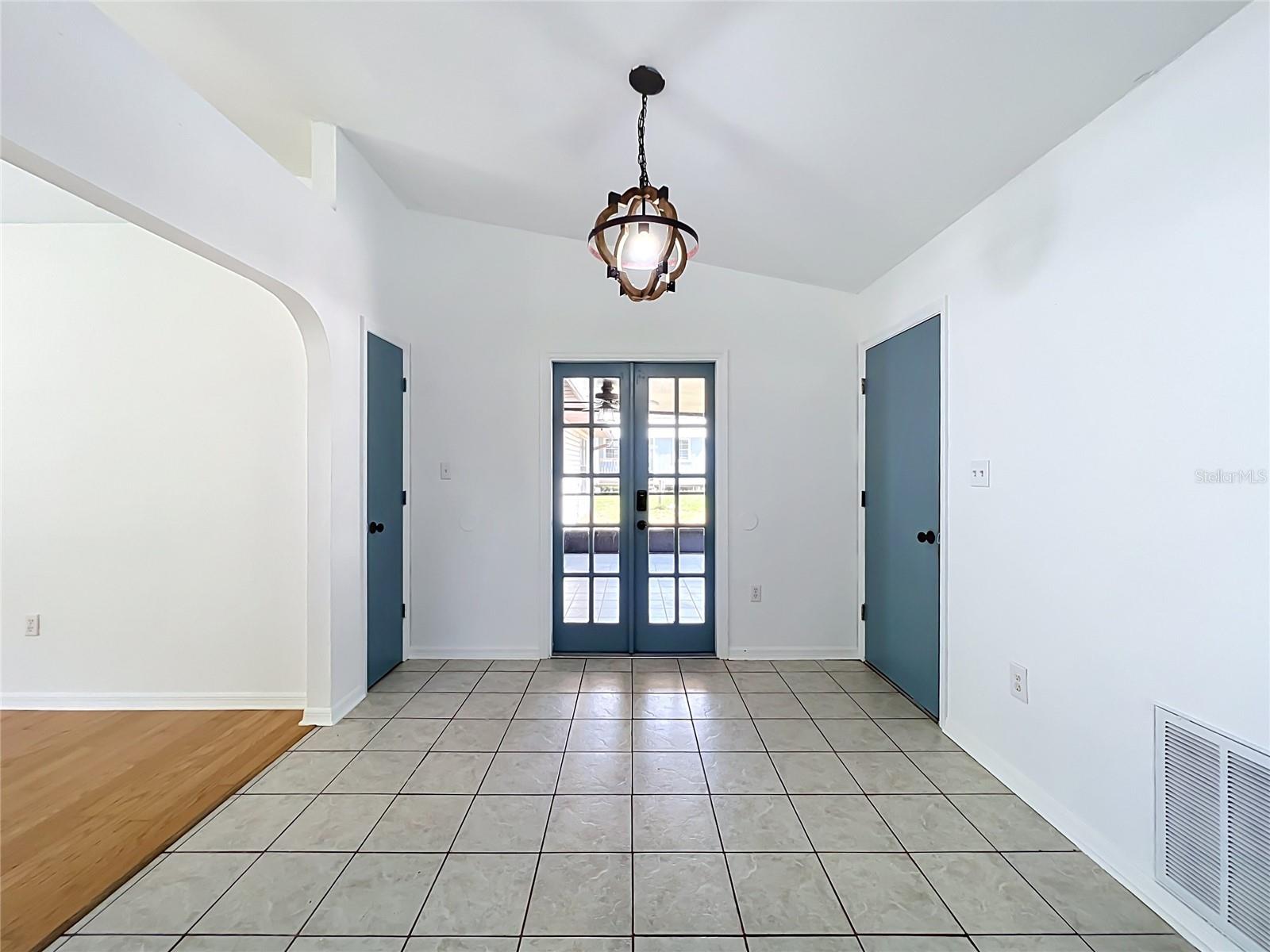 25121 ALGONQUIN AVE, SORRENTO, FL — photo 22