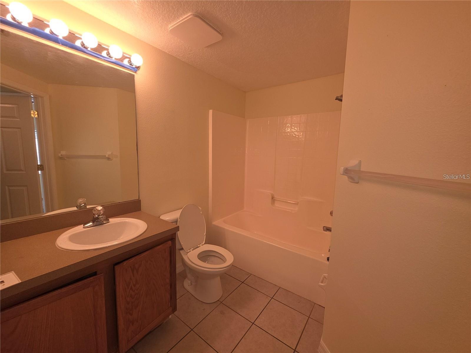 6446 CYPRESSDALE DR #102, RIVERVIEW, FL — photo 2