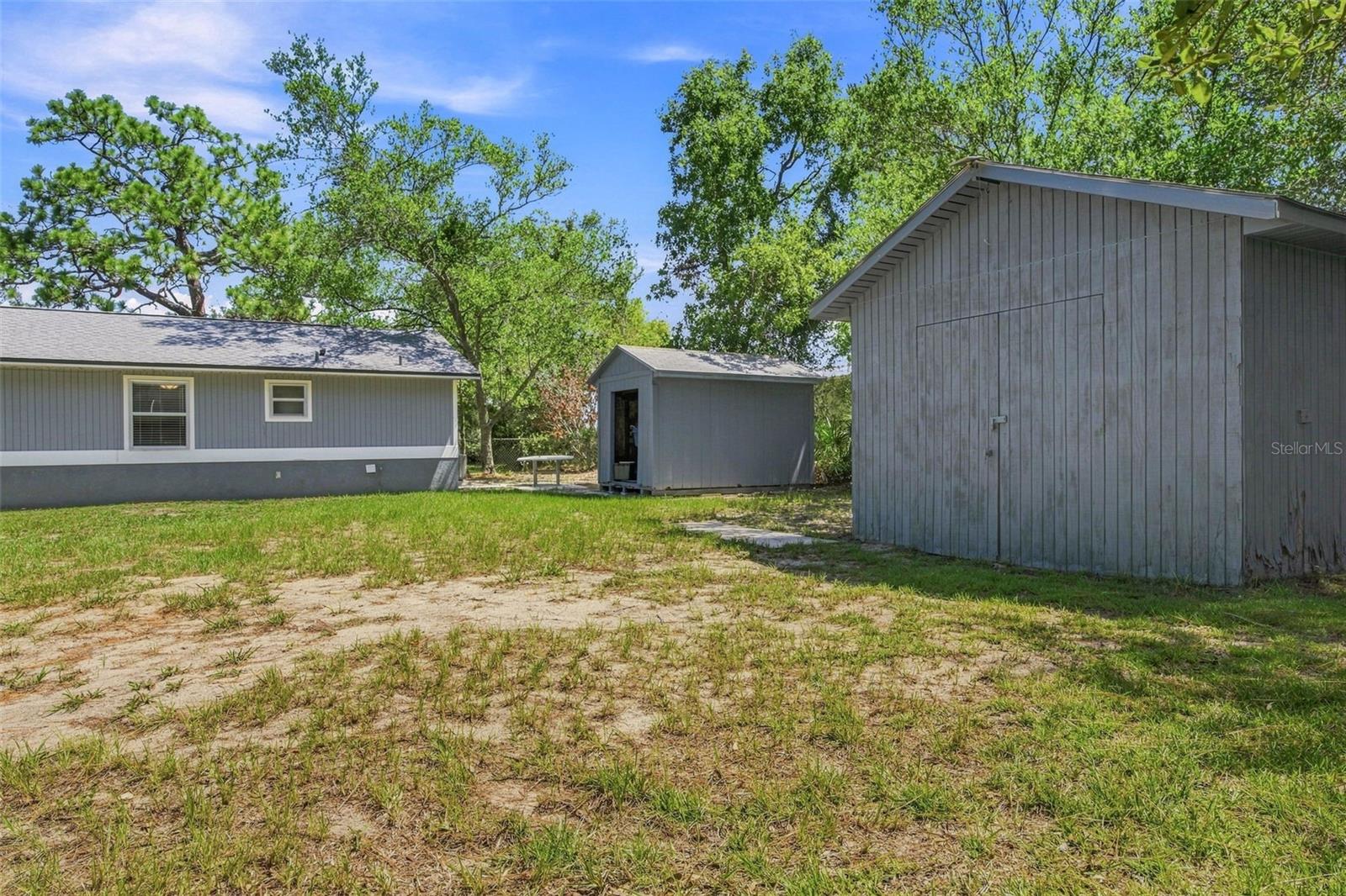 10380 GOLDEN AVE, WEEKI WACHEE, FL — photo 2
