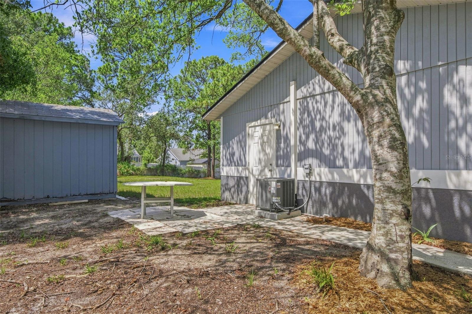 10380 GOLDEN AVE, WEEKI WACHEE, FL — photo 26