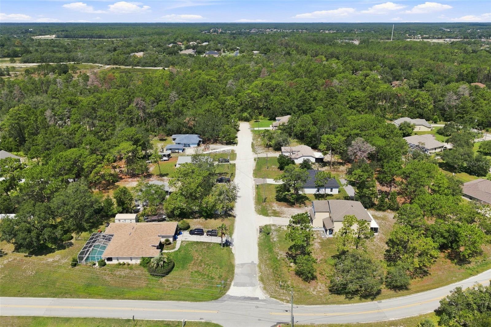 10380 GOLDEN AVE, WEEKI WACHEE, FL — photo 35