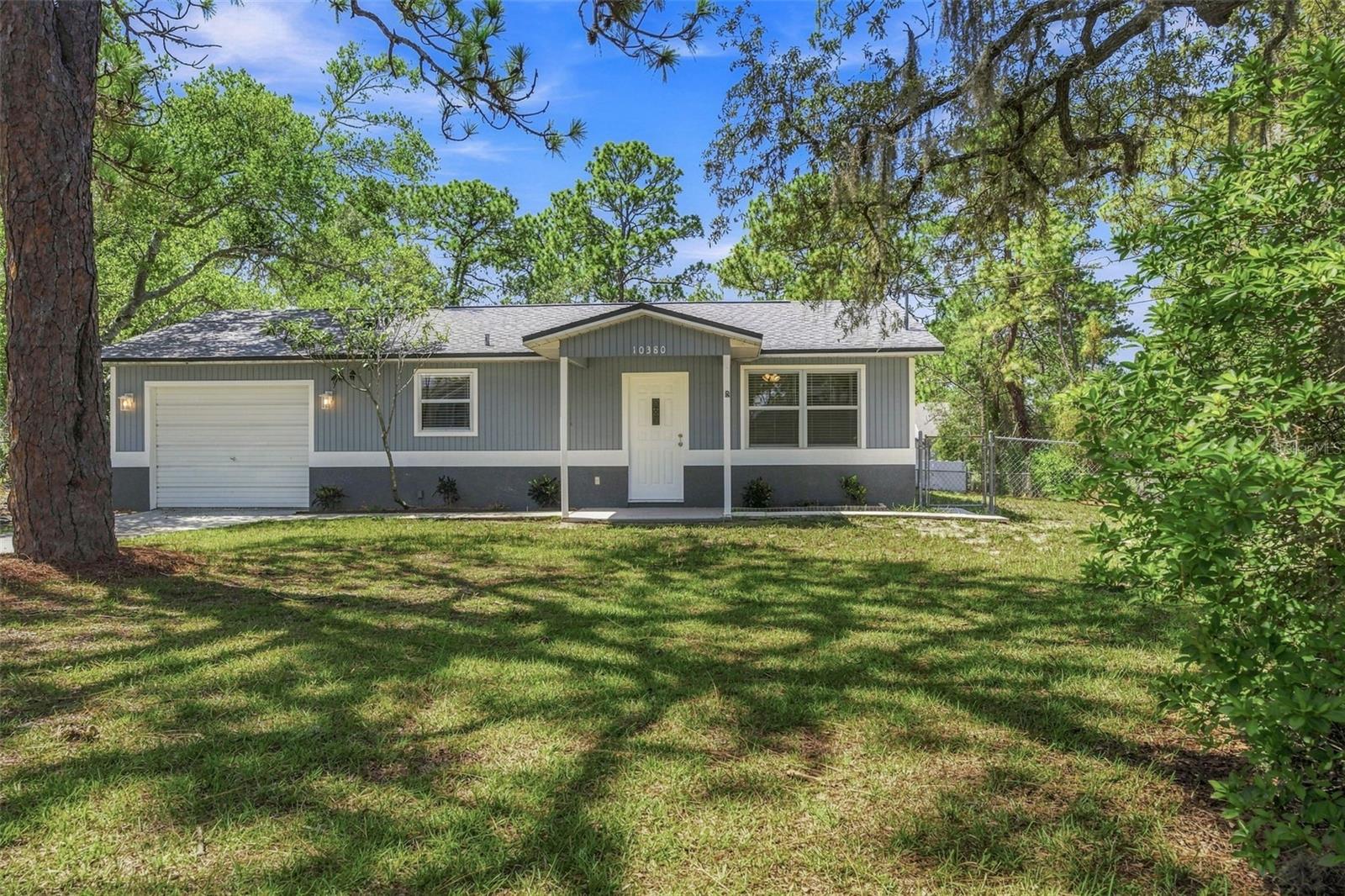 10380 GOLDEN AVE, WEEKI WACHEE, FL — photo 41