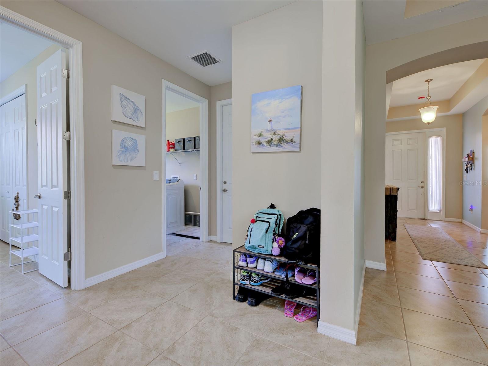 8938 PEREGRINE WAY, NORTH PORT, FL — photo 42