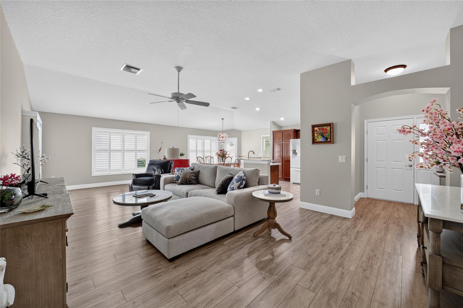 2408 SAFFRON LN, THE VILLAGES, FL — photo 4