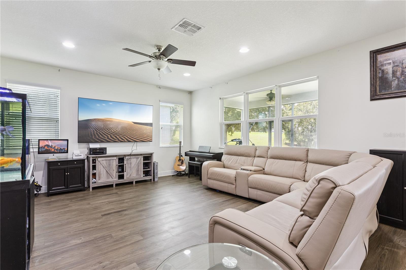 3254 LANDING VW, TAVARES, FL — photo 11