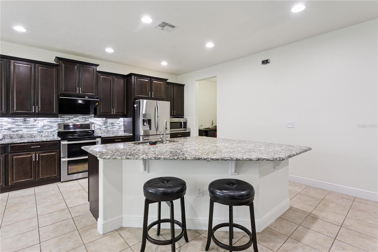3254 LANDING VW, TAVARES, FL — photo 27