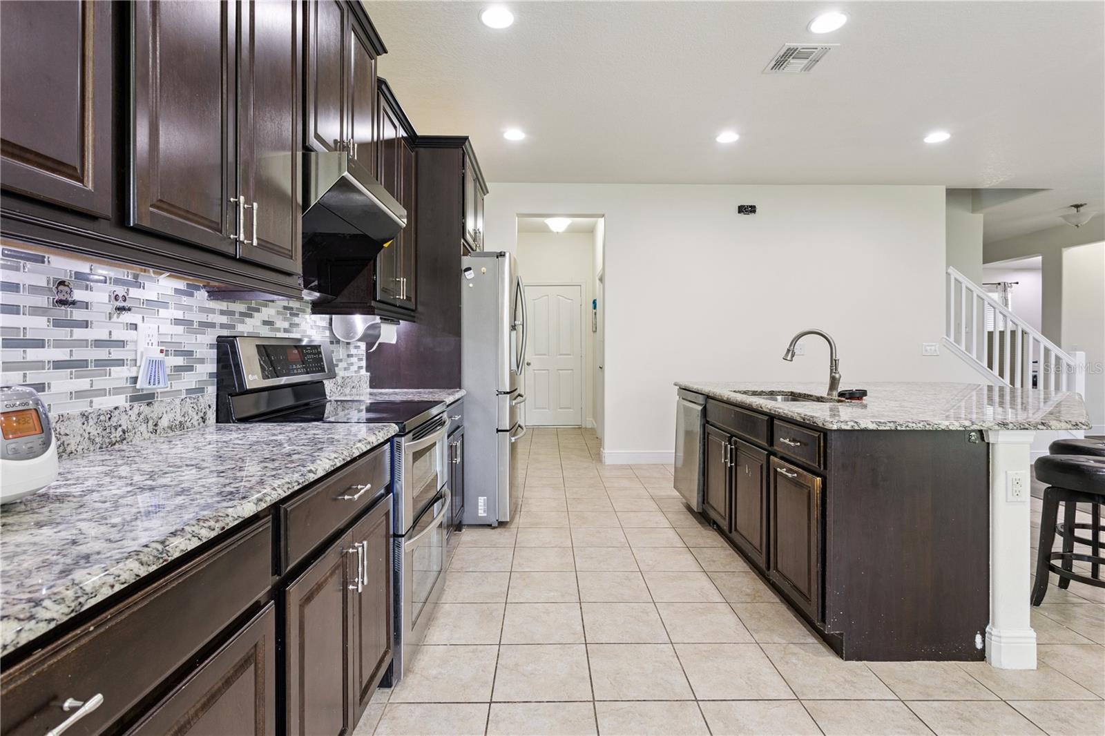 3254 LANDING VW, TAVARES, FL — photo 31