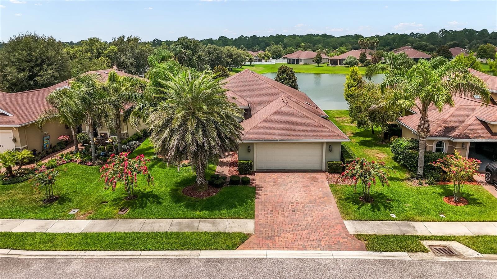 64 ARENA LAKE DR, PALM COAST, FL — photo 2
