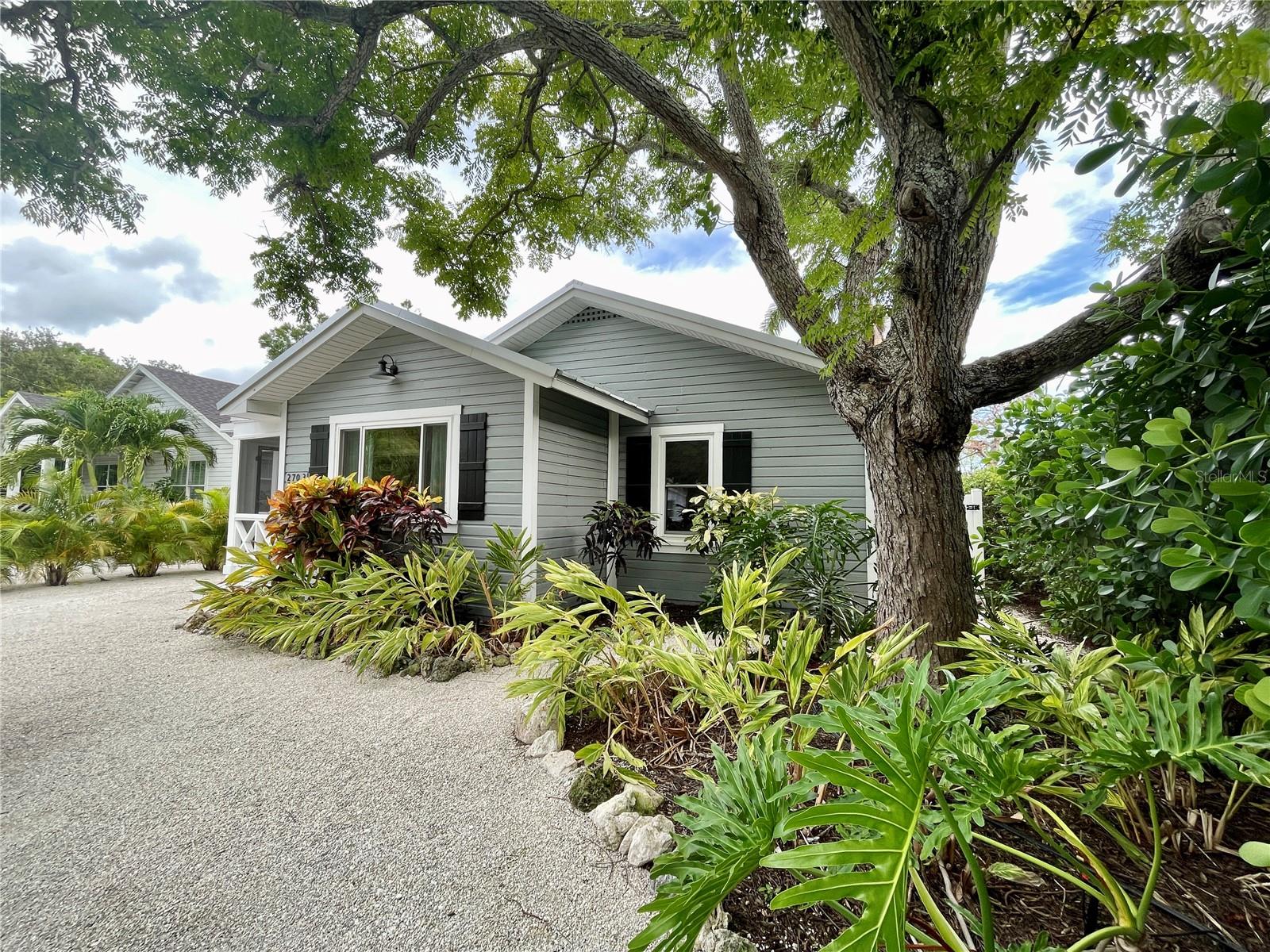 2703 10TH AVE W, BRADENTON, FL