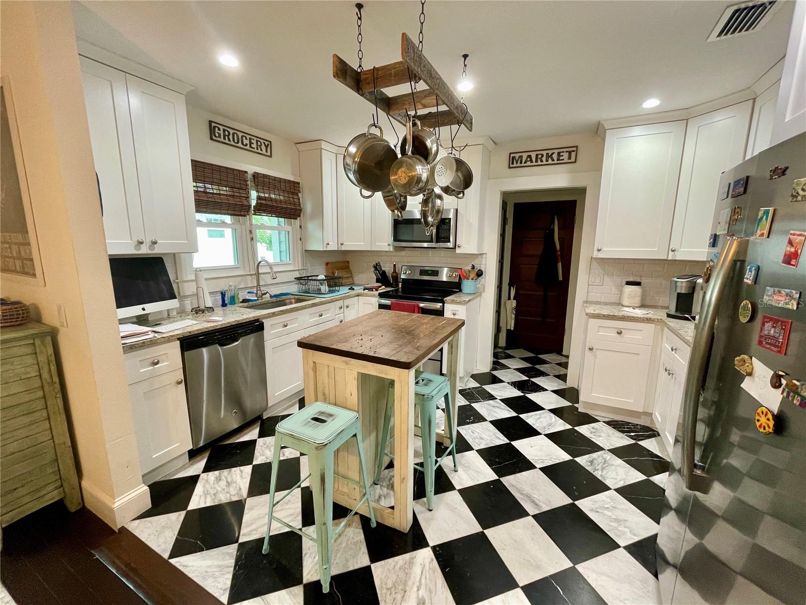 2703 10TH AVE W, BRADENTON, FL — photo 11