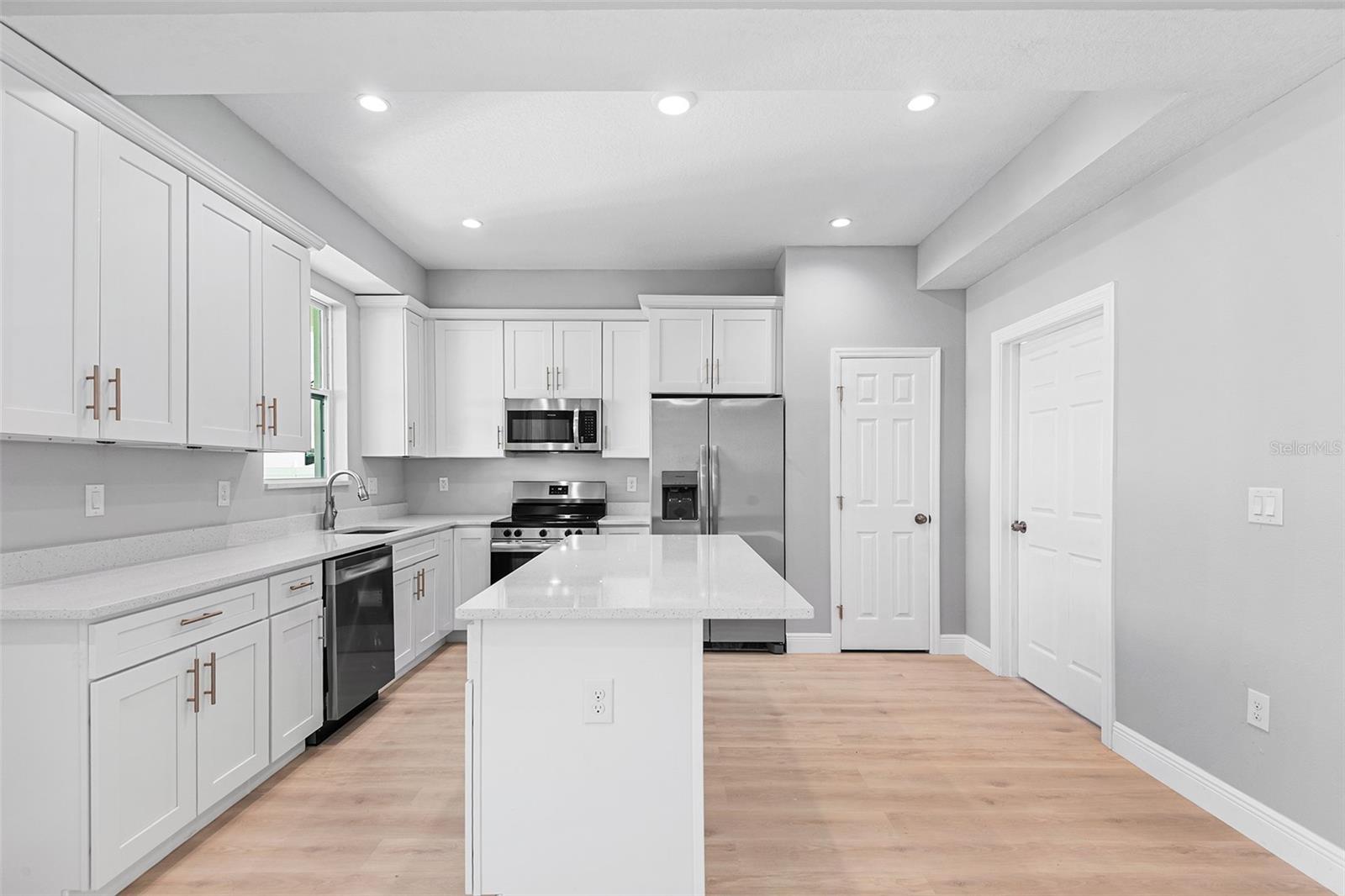 2519 AVENUE E SW, WINTER HAVEN, FL — photo 10