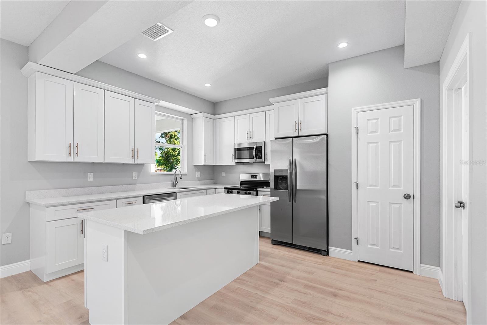 2519 AVENUE E SW, WINTER HAVEN, FL — photo 11