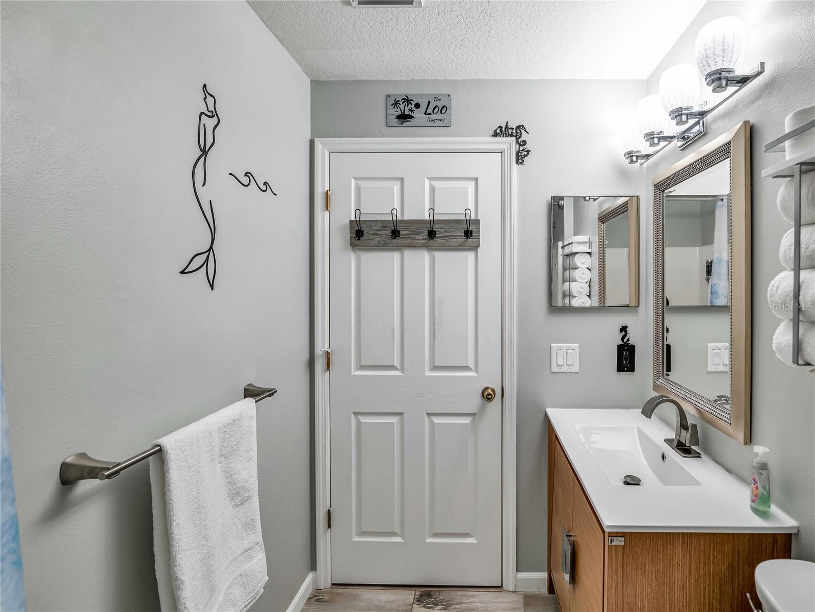15509 ALSACE CIR, PORT CHARLOTTE, FL — photo 25