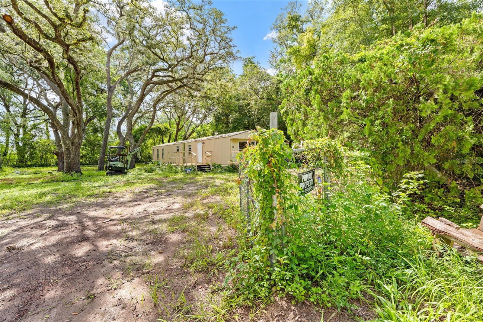 122 ARKAYS AVE, SPRING HILL, FL — photo 3