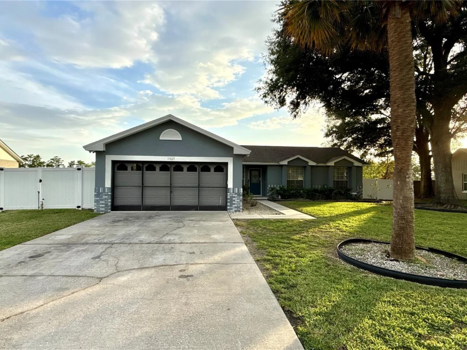15621 GREATER GROVES BLVD, CLERMONT, FL — photo 2