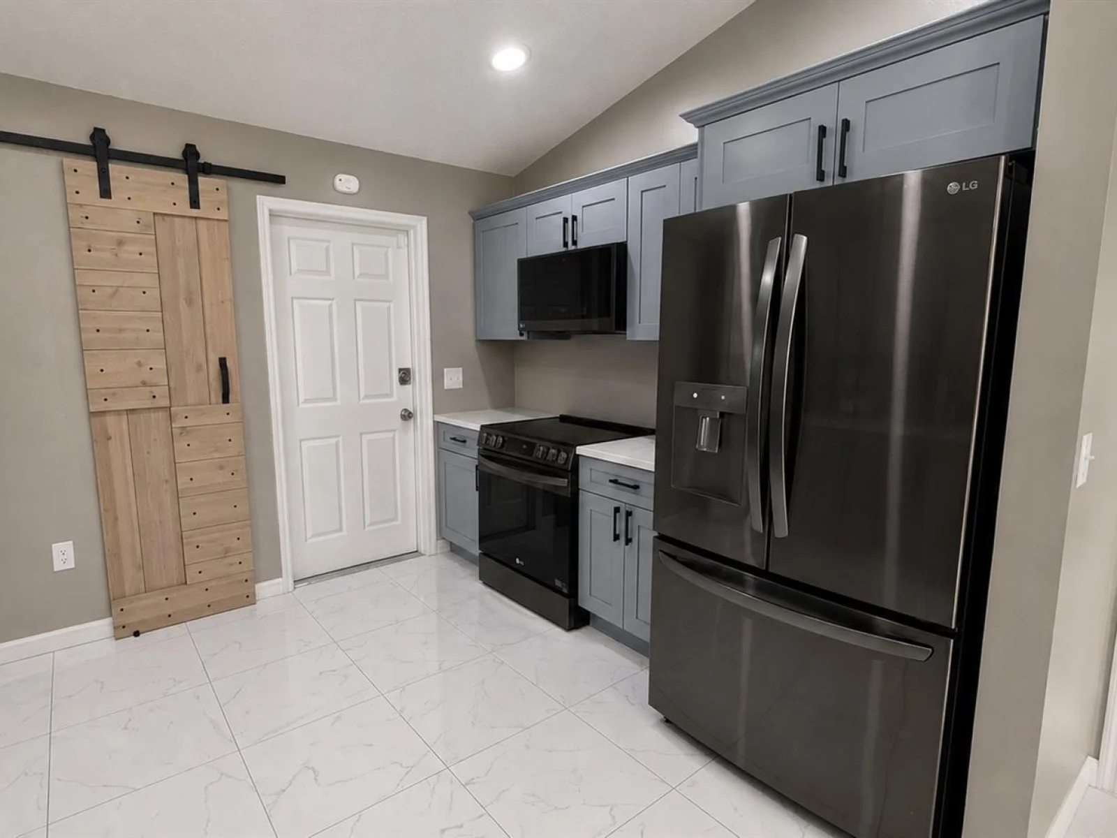 15621 GREATER GROVES BLVD, CLERMONT, FL — photo 12