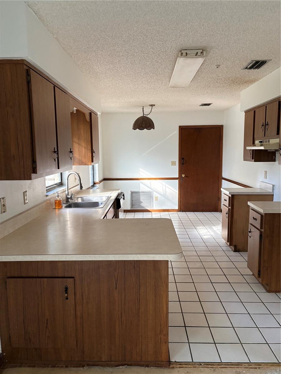 3625 NE 18TH CT, OCALA, FL — photo 7