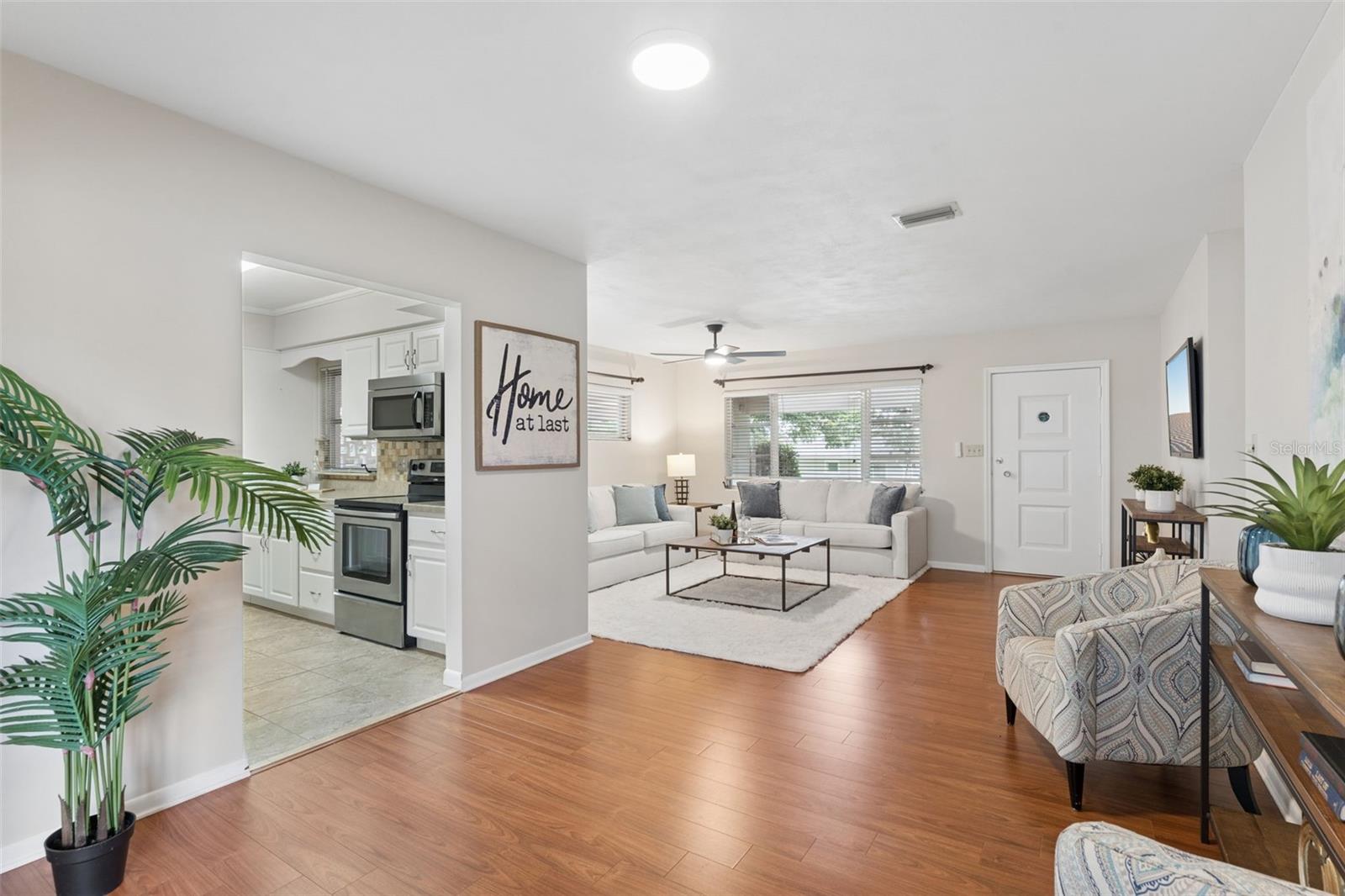 31 JASMINE DR, DEBARY, FL — photo 4