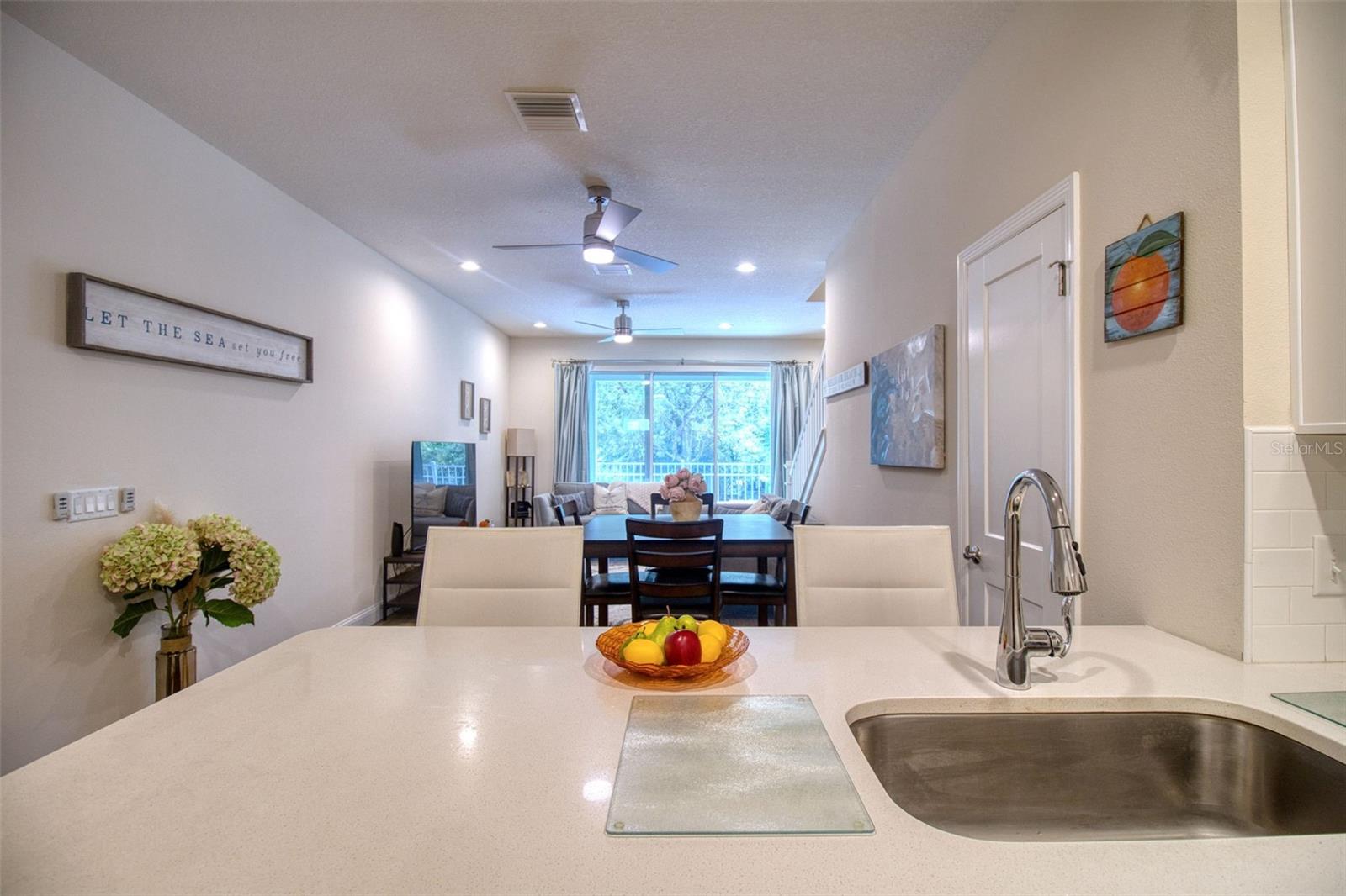 411 BIRDSONG LN, DUNEDIN, FL — photo 4