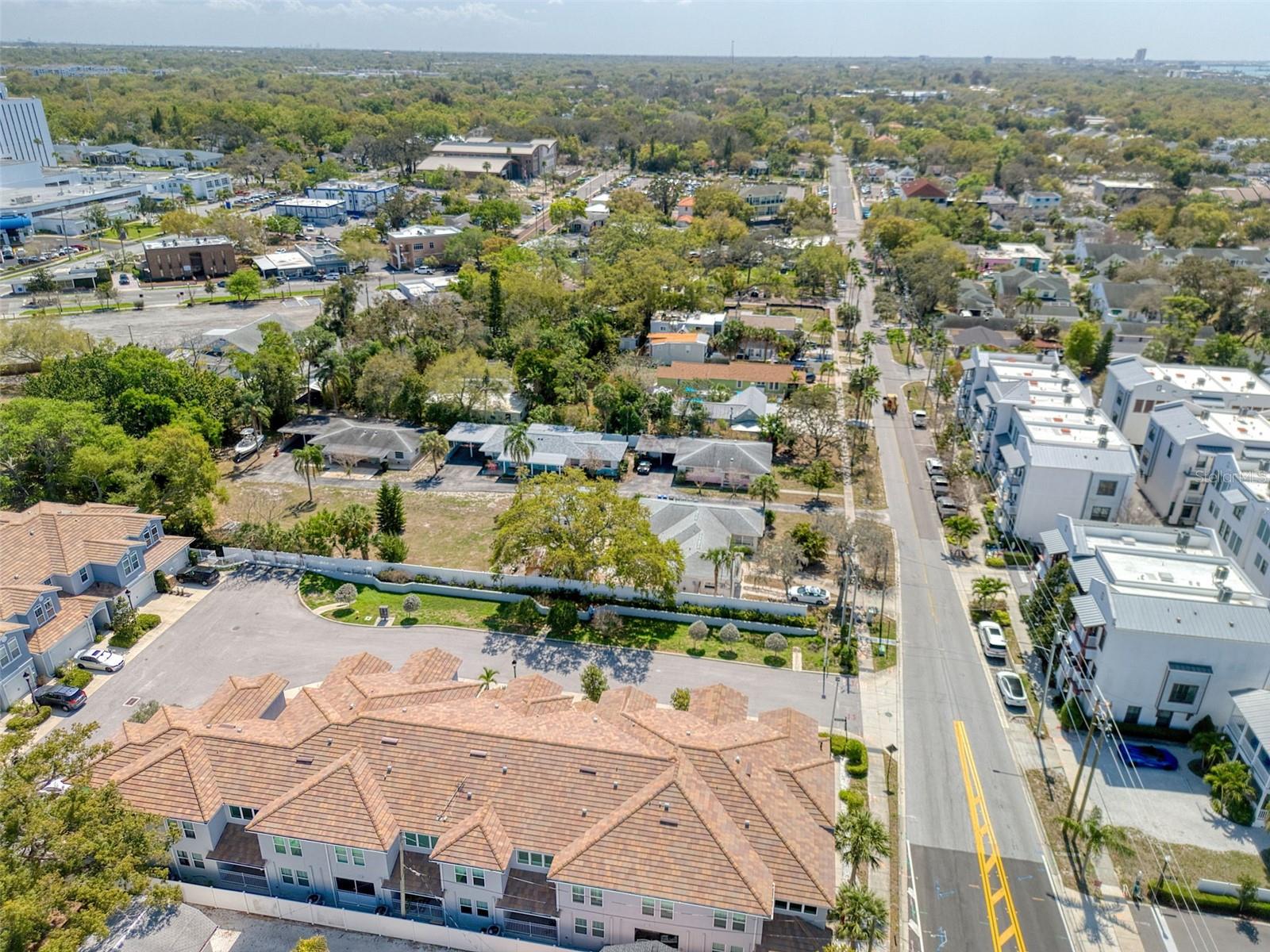 411 BIRDSONG LN, DUNEDIN, FL — photo 42
