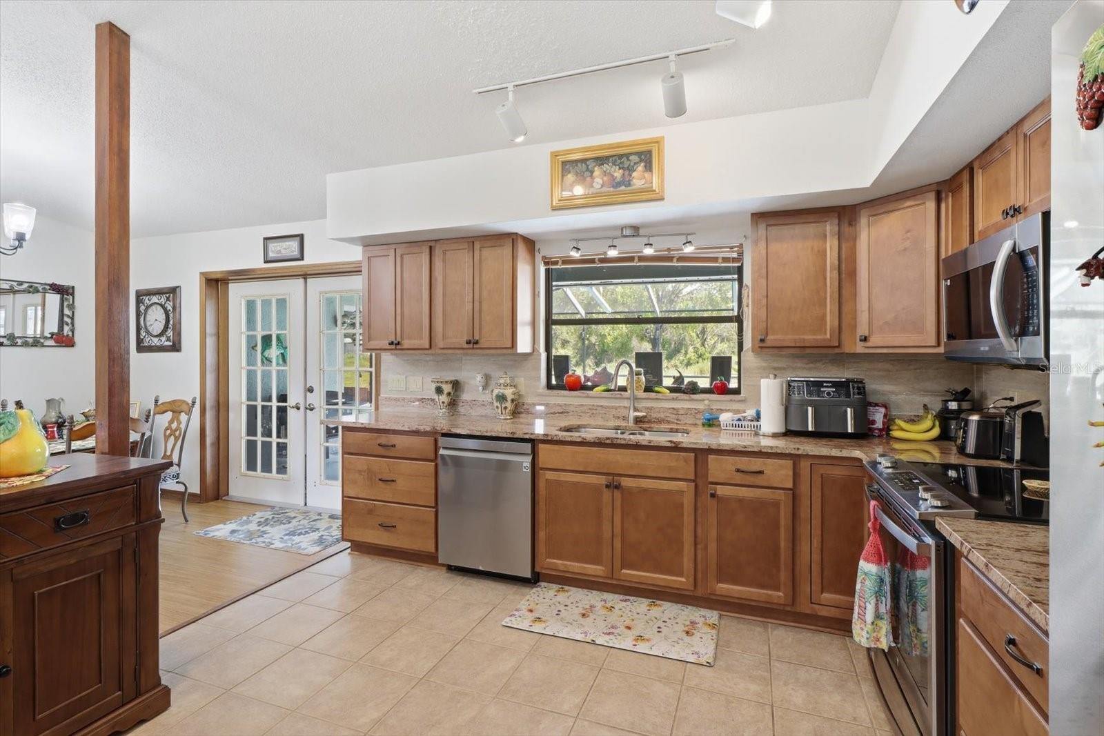 1900 W ALHAMBRA DR, CITRUS SPRINGS, FL — photo 14