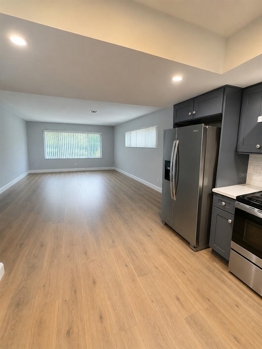 3753 15TH AVE N, ST PETERSBURG, FL — photo 6
